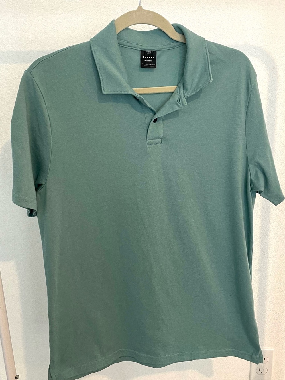 Oakley Mint Green Short Sleeve Polo Men's Small